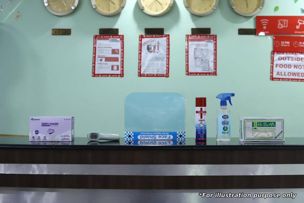 Oyo 17168 Hz Lodge Haydarabad Dış mekan fotoğraf